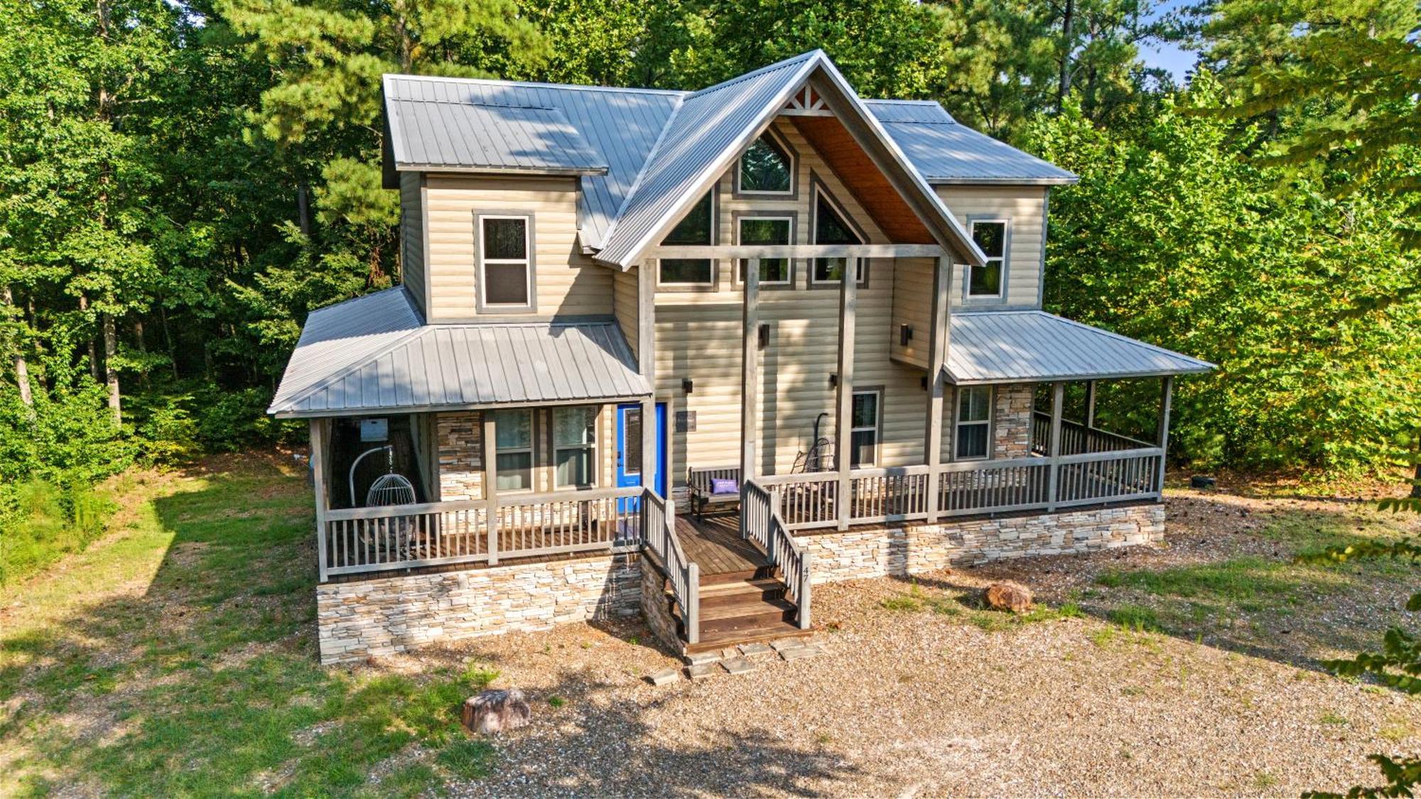 King Suite! Hot Tub, Arcade Games, L2 Ev, Fire Pit, Kids Playset, Ping Pong, Dog Friendly Broken Bow Exterior photo
