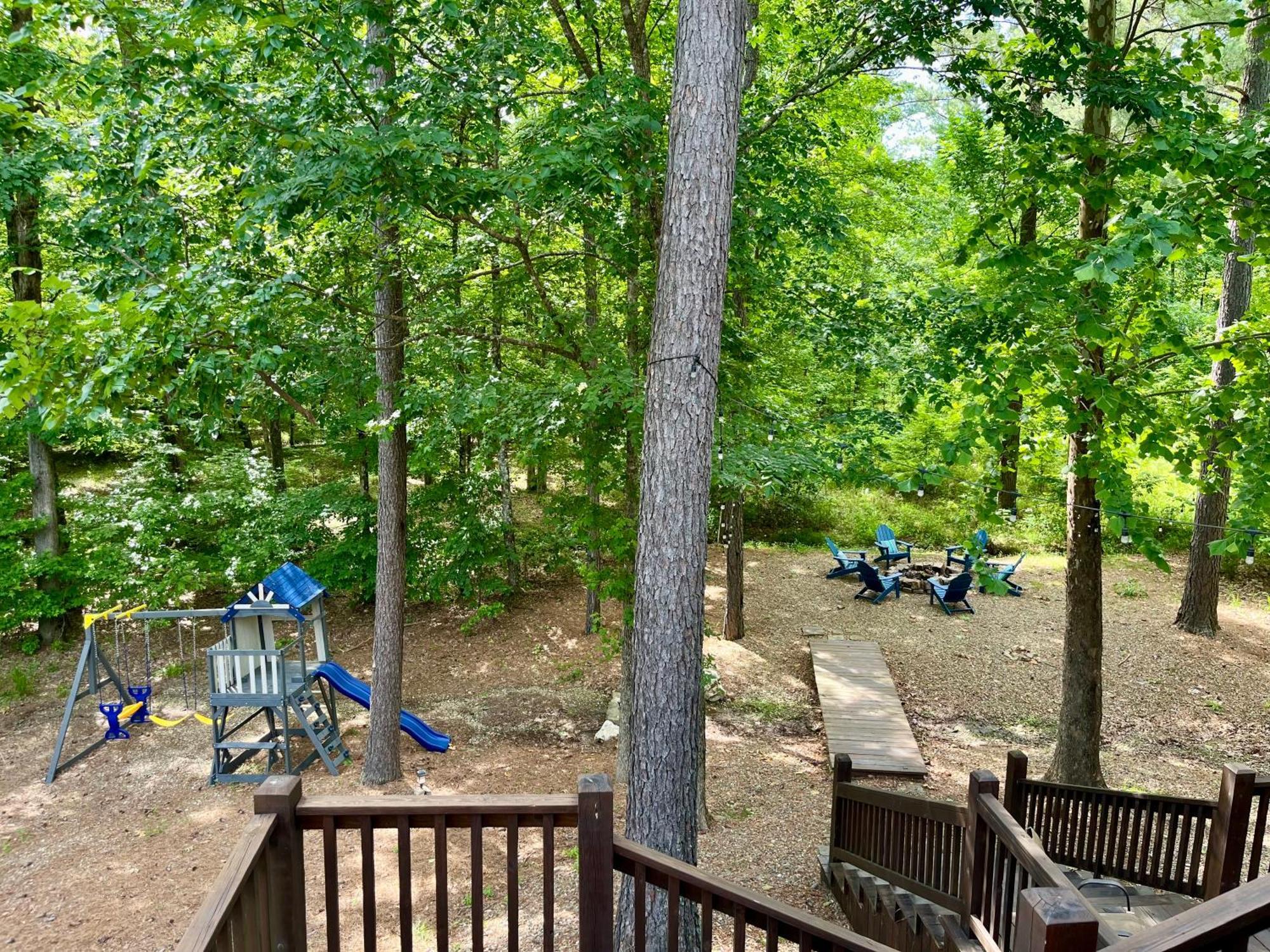 King Suite! Hot Tub, Arcade Games, L2 Ev, Fire Pit, Kids Playset, Ping Pong, Dog Friendly Broken Bow Exterior photo